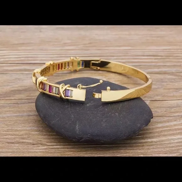 Multi colored bracelet - Picture 3 of 16